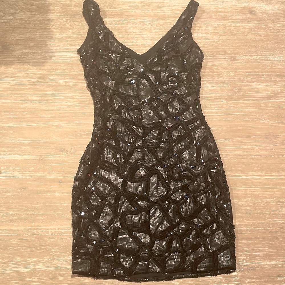 Beautiful sequin body shaped black dress